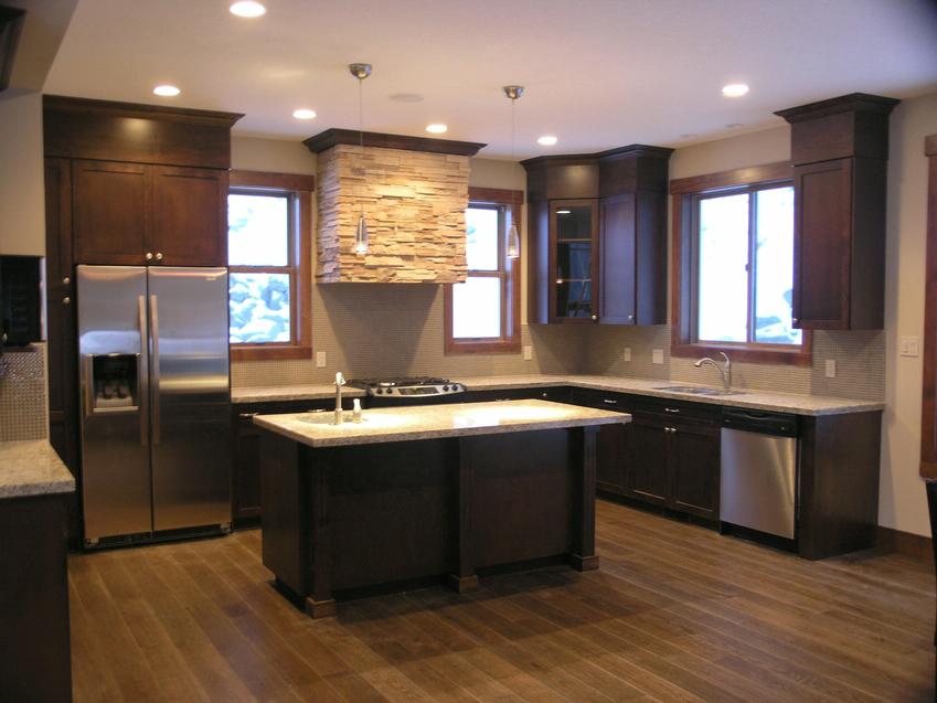 Sun Peaks ski resort kitchen - entertain in a place like this!