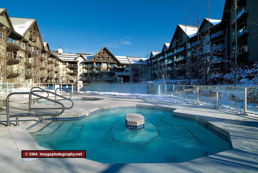 One of the three Aspens hot tubs in Whistler. 