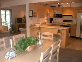 Stoneridge Whistler Dining Room