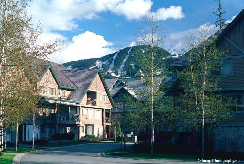 Mountain view from Valhalla in Whistler