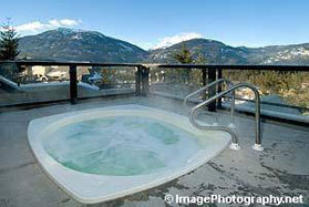 Powderhorn, Whistler hottub with a view.