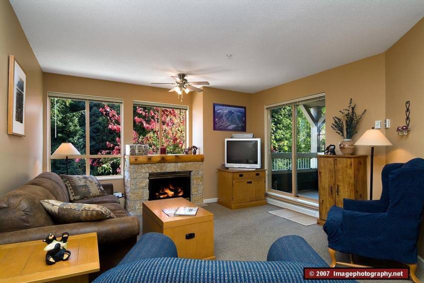 One of the many Tyndall Stone Lodge suites in Whistler on AlluraDirect.com