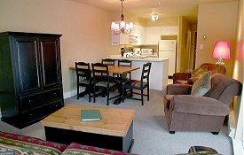 Enjoy home-cooked meals in Wildwood Lodge 
