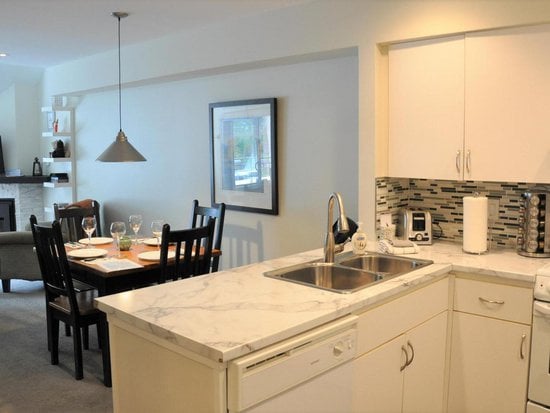 Whistler 1 Bedroom Accommodation - Lake Placid Lodge - #1000