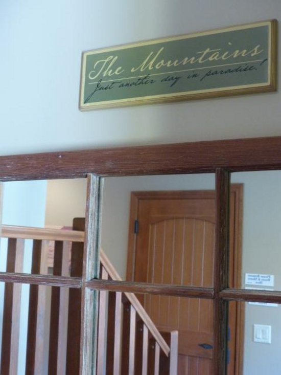 Sun Peaks 3 Bedroom Accommodation - Trails Edge - #1009 Sun Peaks 3 Bedroom Accommodation - Trails Edge - #1009