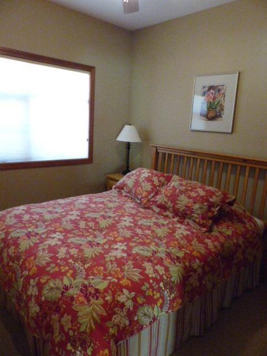 Sun Peaks 3 Bedroom Accommodation - Trails Edge - #1009 Sun Peaks 3 Bedroom Accommodation - Trails Edge - #1009