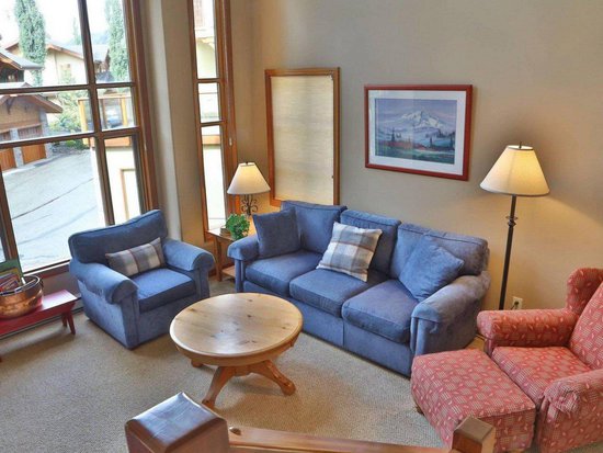 Sun Peaks 3 Bedroom Accommodation - Trails Edge - #1009 Sun Peaks 3 Bedroom Accommodation - Trails Edge - #1009