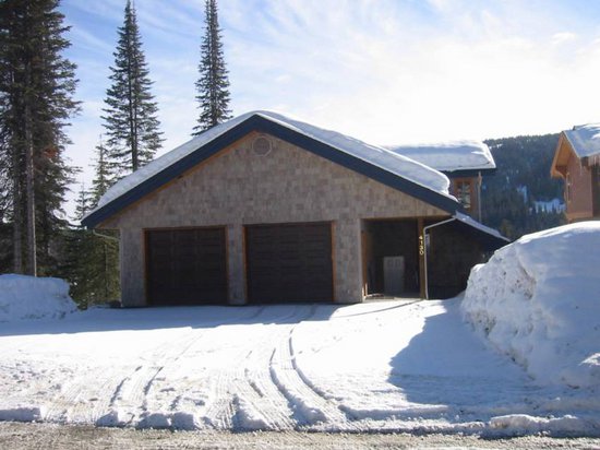 Sun Peaks 3 Bedroom Accommodation - Sundance Estates - #1012