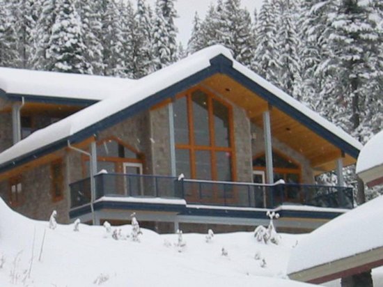 Sun Peaks 3 Bedroom Accommodation - Sundance Estates - #1012