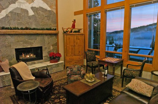 Sun Peaks 3 Bedroom Accommodation - Sundance Estates - #1012