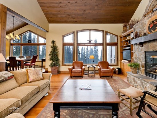 Big White 3 Bedroom Accommodation - Southpoint - #1049