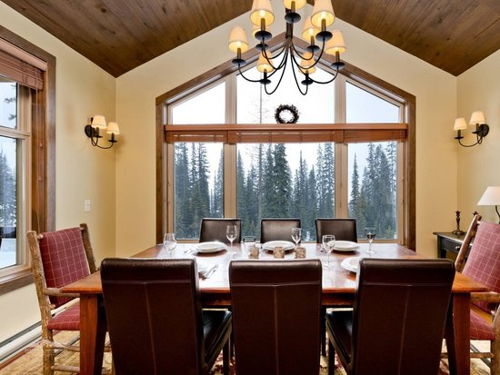 Big White 3 Bedroom Accommodation - Southpoint - #1049