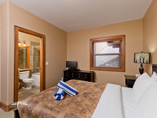 Big White 2 Bedroom Accommodation - Spyglass - #1059