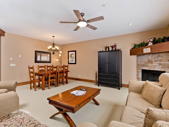 Big White 2 Bedroom Accommodation - Spyglass - #1059