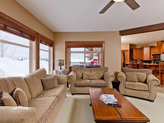 Big White 2 Bedroom Accommodation - Spyglass - #1059