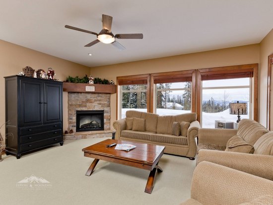 Big White 2 Bedroom Accommodation - Spyglass - #1059