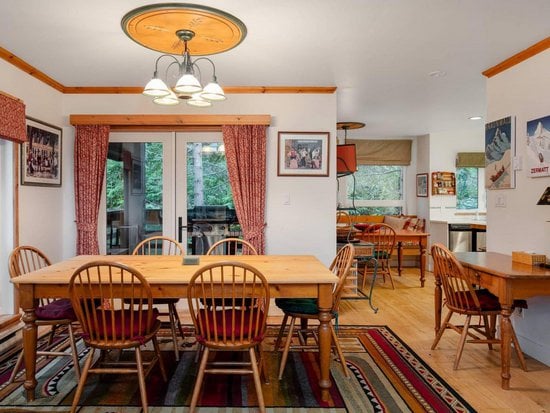 Whistler 5 Bedroom Accommodation - Snowgoose - #1093