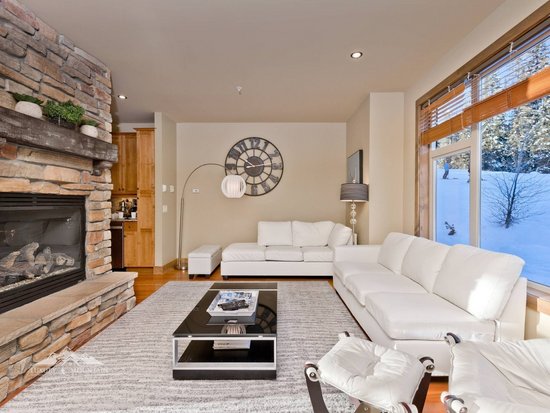 Big White 3 Bedroom Accommodation - Southpoint - #1107