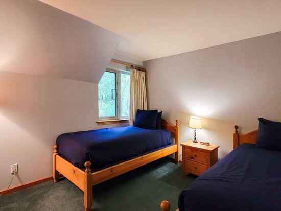 Whistler 10 Bedroom Accommodation - Chalet/House - #1122 Whistler 10 Bedroom Accommodation - Chalet/House - #1122