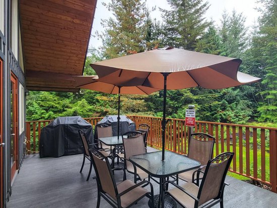 Whistler 10 Bedroom Accommodation - Chalet/House - #1122 Whistler 10 Bedroom Accommodation - Chalet/House - #1122