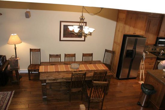 Big White 3 Bedroom Accommodation - Towering Pines - #1129