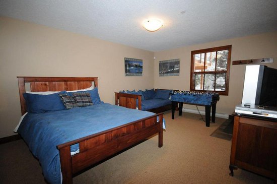Sun Peaks 5 Bedroom Accommodation - Woodhaven - #1153 Sun Peaks 5 Bedroom Accommodation - Woodhaven - #1153