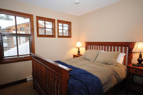 Sun Peaks 5 Bedroom Accommodation - Woodhaven - #1153 Sun Peaks 5 Bedroom Accommodation - Woodhaven - #1153