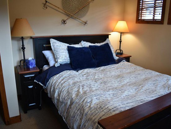 Sun Peaks 4 Bedroom Accommodation - Woodhaven - #1165 Sun Peaks 4 Bedroom Accommodation - Woodhaven - #1165