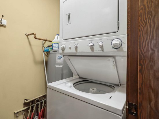 Sun Peaks 2 Bedroom Accommodation - Stone's Throw - #1181 Sun Peaks 2 Bedroom Accommodation - Stone's Throw - #1181