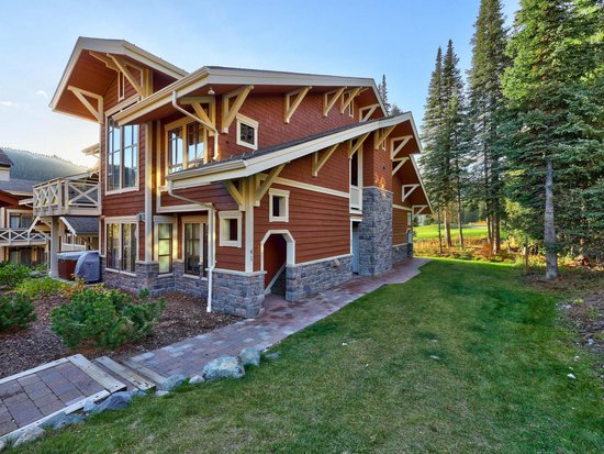 Sun Peaks 2 Bedroom Accommodation - Stone's Throw - #1181