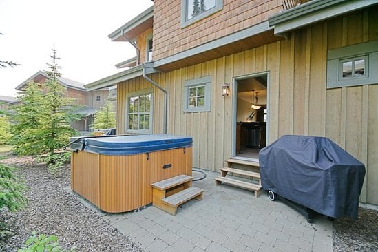 Sun Peaks 2 Bedroom Accommodation - Trapper's Landing - #1202 Sun Peaks 2 Bedroom Accommodation - Trapper's Landing - #1202