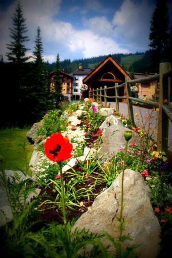 Sun Peaks 2 Bedroom Accommodation - Trapper's Landing - #1202 Sun Peaks 2 Bedroom Accommodation - Trapper's Landing - #1202