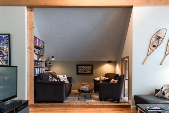 Big White 5 Bedroom Accommodation - Snow Pine Estates - #1219