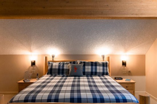 Big White 5 Bedroom Accommodation - Snow Pine Estates - #1219