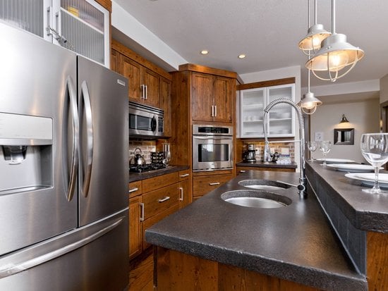 Big White 3 Bedroom Accommodation - Timbers - #1234 Big White 3 Bedroom Accommodation - Timbers - #1234