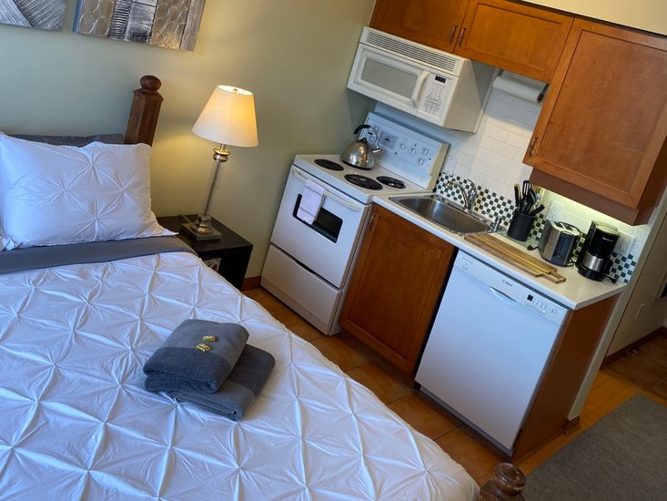 Whistler Studio Accommodation - Alpenglow - #1241 Whistler Studio Accommodation - Alpenglow - #1241