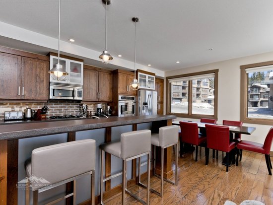 Big White 2 Bedroom Accommodation - Timbers - #1245