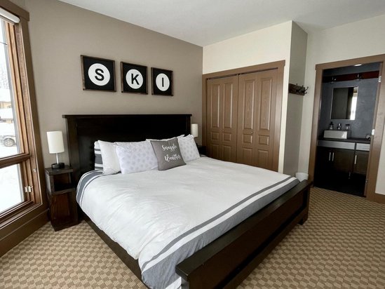 Big White 3 Bedroom Accommodation - Timbers - #1263 Big White 3 Bedroom Accommodation - Timbers - #1263
