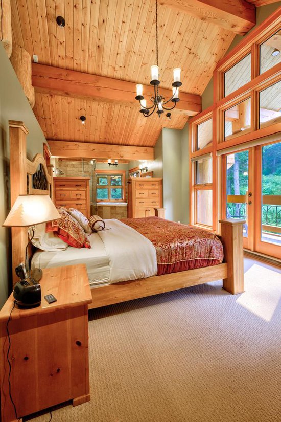 Kicking Horse 4 Bedroom Accommodation - Purcell Woods - #1296