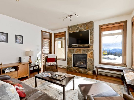 2 Bedroom Big White Vacation Rental - Southpoint