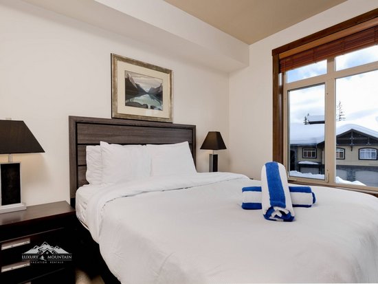 Big White 2 Bedroom Accommodation - Southpoint - #1405