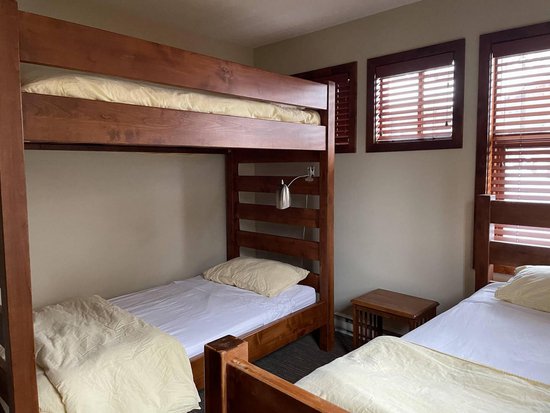 Sun Peaks 4 Bedroom Accommodation - Woodhaven - #1460 Sun Peaks 4 Bedroom Accommodation - Woodhaven - #1460