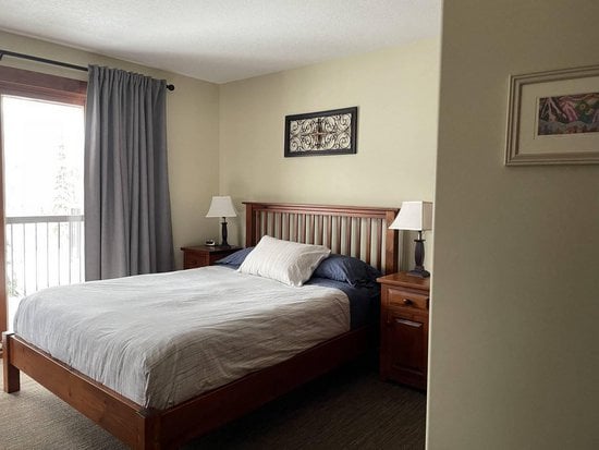 Sun Peaks 4 Bedroom Accommodation - Woodhaven - #1460 Sun Peaks 4 Bedroom Accommodation - Woodhaven - #1460