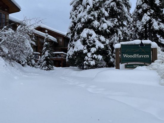 Sun Peaks 4 Bedroom Accommodation - Woodhaven - #1460 Sun Peaks 4 Bedroom Accommodation - Woodhaven - #1460