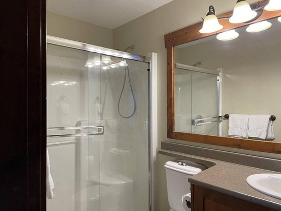 Sun Peaks 4 Bedroom Accommodation - Woodhaven - #1460 Sun Peaks 4 Bedroom Accommodation - Woodhaven - #1460