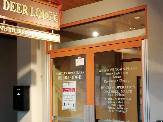 Whistler 1 Bedroom Accommodation - Whistler Town Plaza - Deer Lodge - #1470