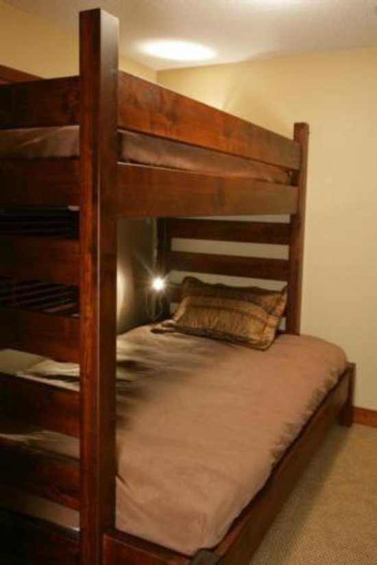 Sun Peaks 4 Bedroom Accommodation - Woodhaven - #1482 Sun Peaks 4 Bedroom Accommodation - Woodhaven - #1482