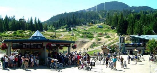 Whistler 2 Bedroom Accommodation - Glacier's Reach - #1495