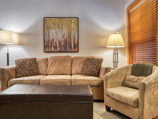 Whistler 2 Bedroom Accommodation - Glacier's Reach - #1495