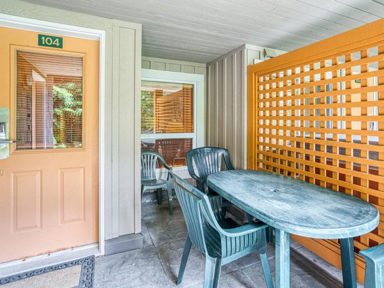 Whistler 2 Bedroom Accommodation - Glacier's Reach - #1495